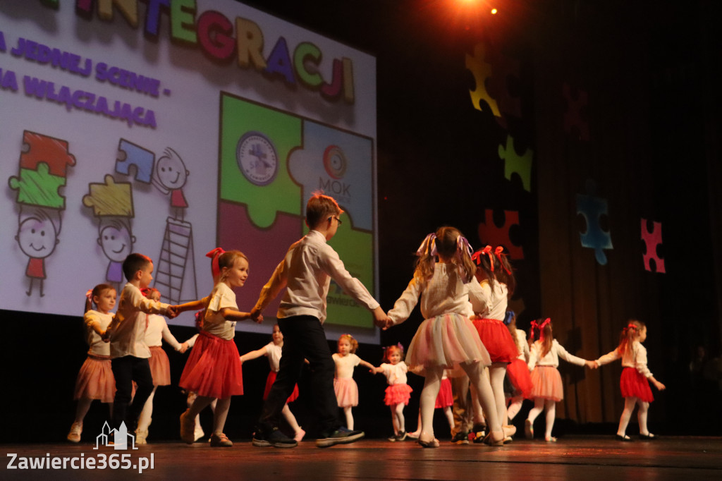 Fotorelacja I: GALA INTEGRACJI zorganizowana przez Szkoła Podstawowa nr 4 w Zawierciu