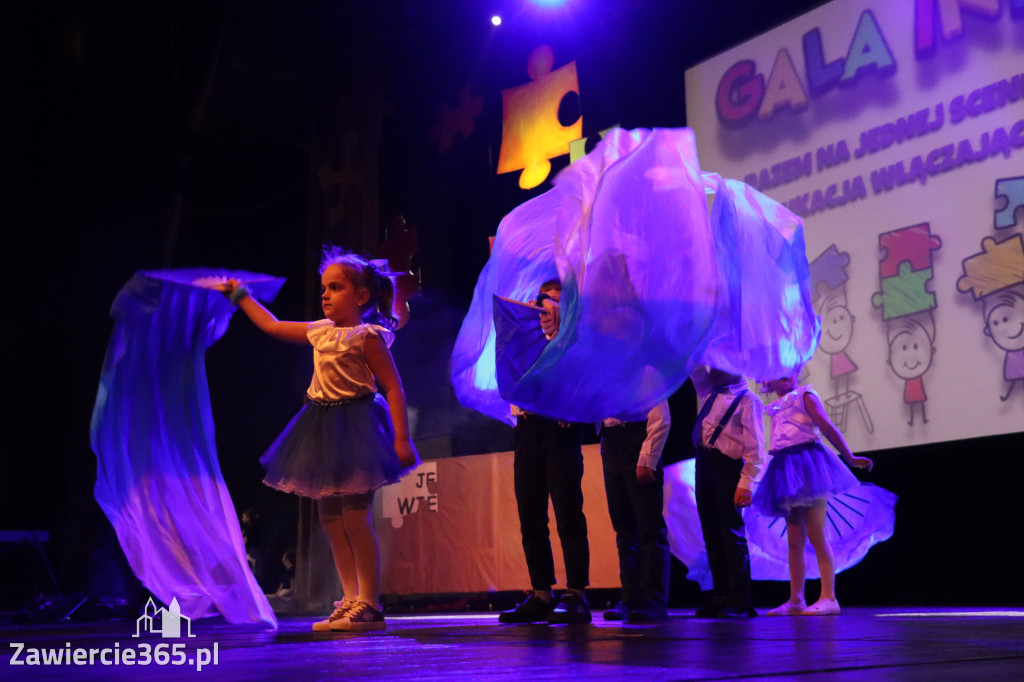 Fotorelacja I: GALA INTEGRACJI zorganizowana przez Szkoła Podstawowa nr 4 w Zawierciu