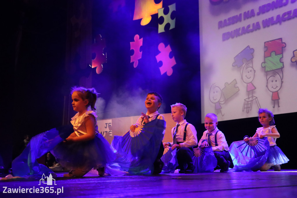 Fotorelacja I: GALA INTEGRACJI zorganizowana przez Szkoła Podstawowa nr 4 w Zawierciu
