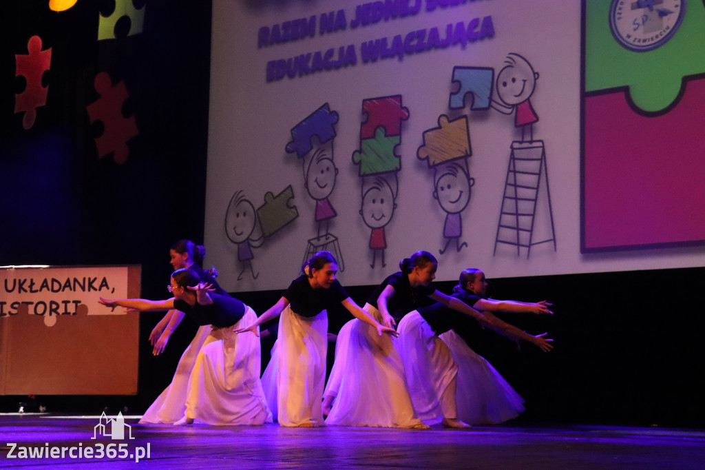 Fotorelacja II: GALA INTEGRACJI zorganizowana przez Szkoła Podstawowa nr 4 w Zawierciu