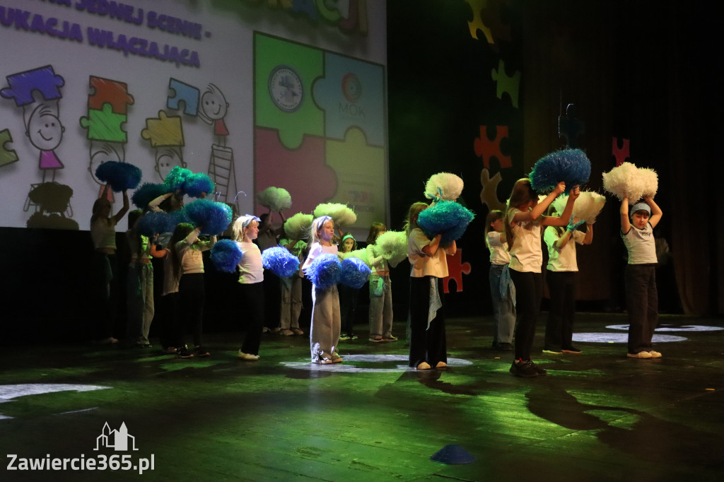 Fotorelacja II: GALA INTEGRACJI zorganizowana przez Szkoła Podstawowa nr 4 w Zawierciu