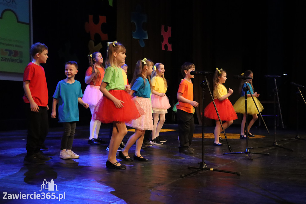 Fotorelacja II: GALA INTEGRACJI zorganizowana przez Szkoła Podstawowa nr 4 w Zawierciu