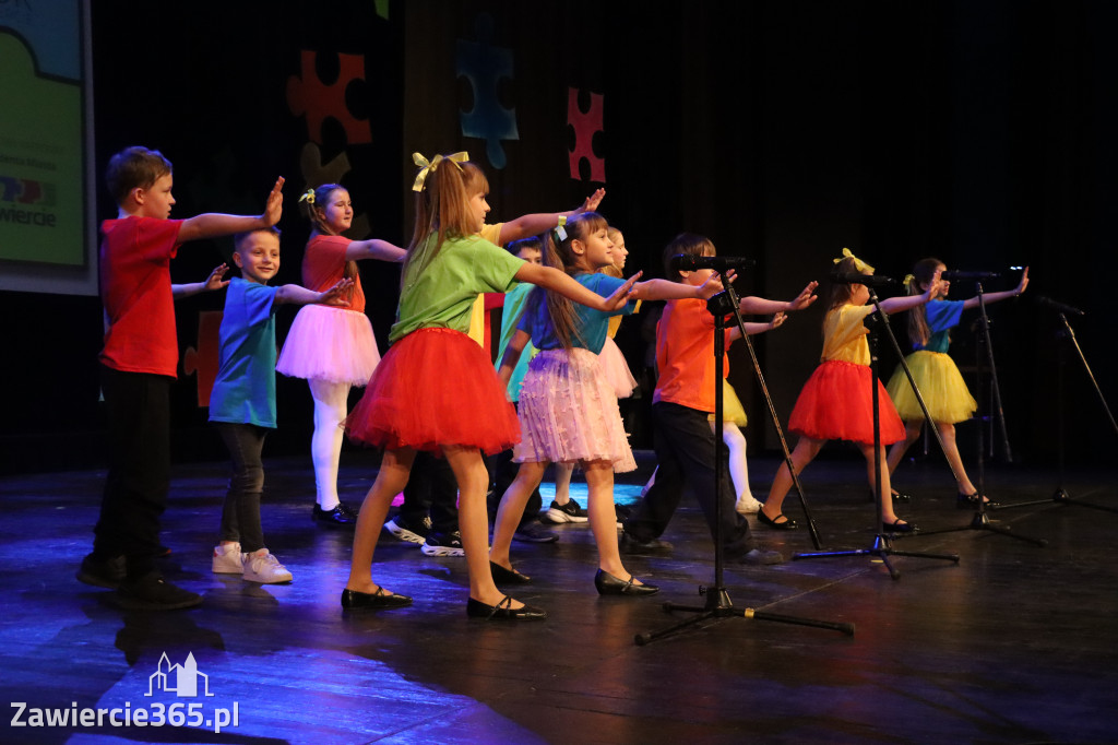 Fotorelacja II: GALA INTEGRACJI zorganizowana przez Szkoła Podstawowa nr 4 w Zawierciu