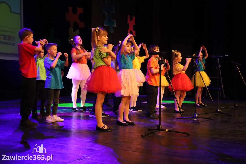 Fotorelacja II: GALA INTEGRACJI zorganizowana przez Szkoła Podstawowa nr 4 w Zawierciu