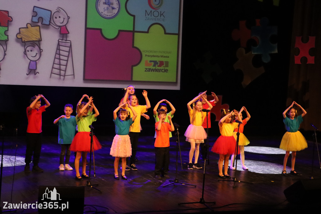 Fotorelacja II: GALA INTEGRACJI zorganizowana przez Szkoła Podstawowa nr 4 w Zawierciu