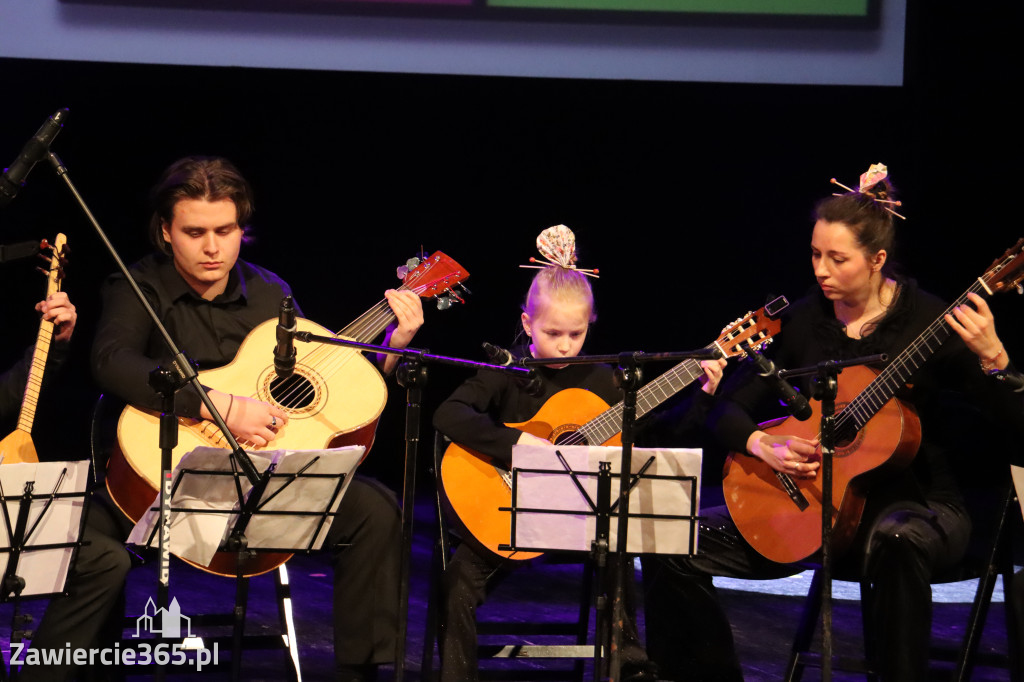 Fotorelacja II: GALA INTEGRACJI zorganizowana przez Szkoła Podstawowa nr 4 w Zawierciu