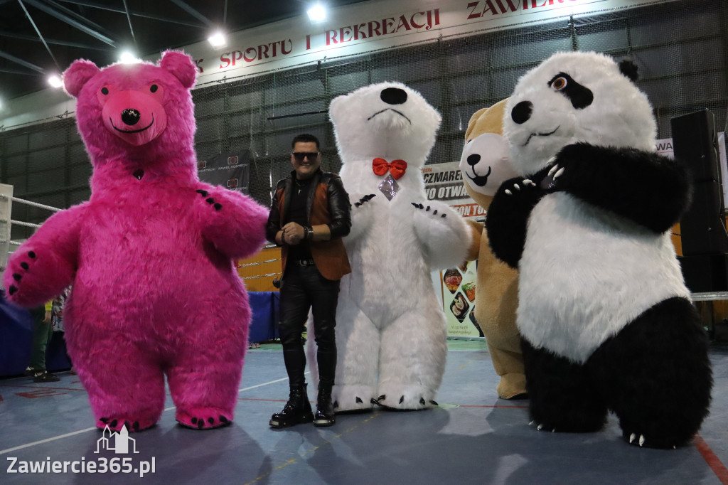 Fotorelacja: Artyści vs Policja - wydarzenie charytatywne w Zawierciu