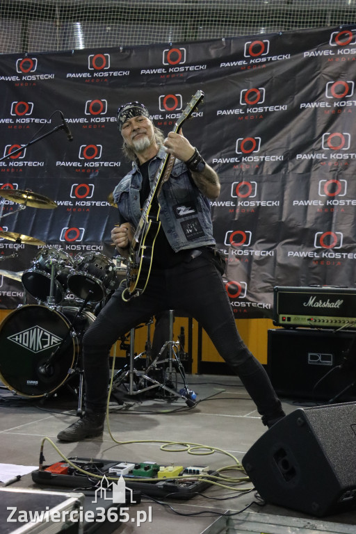 Fotorelacja: Artyści vs Policja - wydarzenie charytatywne w Zawierciu