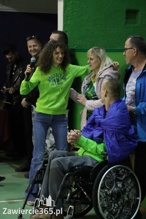 Fotorelacja: Artyści vs Policja - wydarzenie charytatywne w Zawierciu