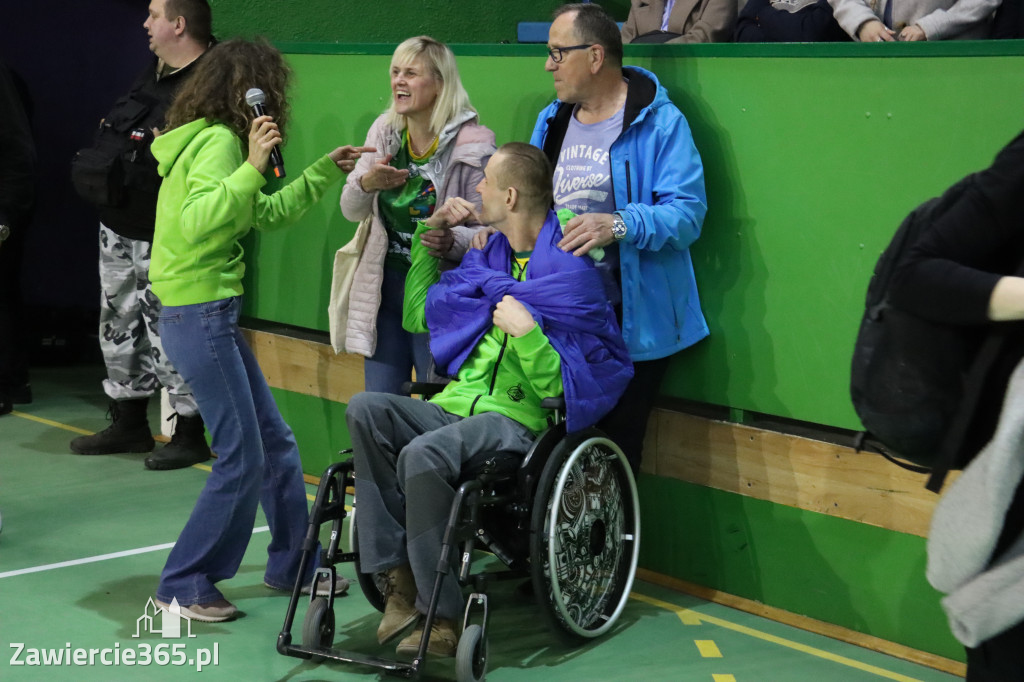 Fotorelacja: Artyści vs Policja - wydarzenie charytatywne w Zawierciu