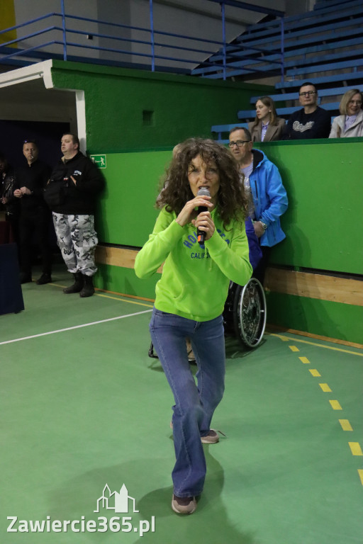 Fotorelacja: Artyści vs Policja - wydarzenie charytatywne w Zawierciu