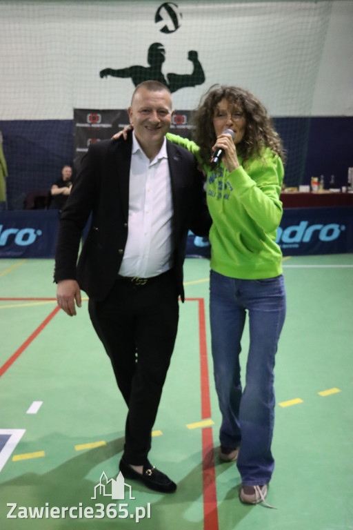 Fotorelacja: Artyści vs Policja - wydarzenie charytatywne w Zawierciu