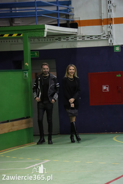 Fotorelacja: Artyści vs Policja - wydarzenie charytatywne w Zawierciu