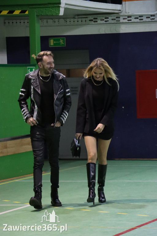 Fotorelacja: Artyści vs Policja - wydarzenie charytatywne w Zawierciu