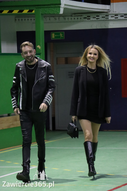 Fotorelacja: Artyści vs Policja - wydarzenie charytatywne w Zawierciu