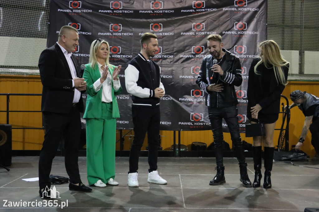 Fotorelacja: Artyści vs Policja - wydarzenie charytatywne w Zawierciu