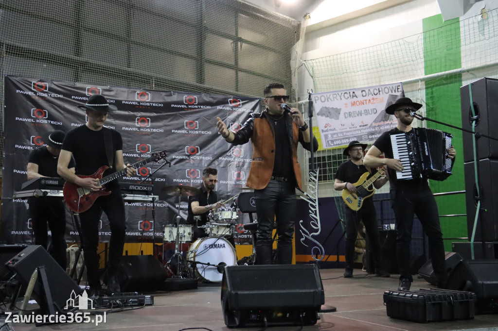 Fotorelacja: Artyści vs Policja - wydarzenie charytatywne w Zawierciu