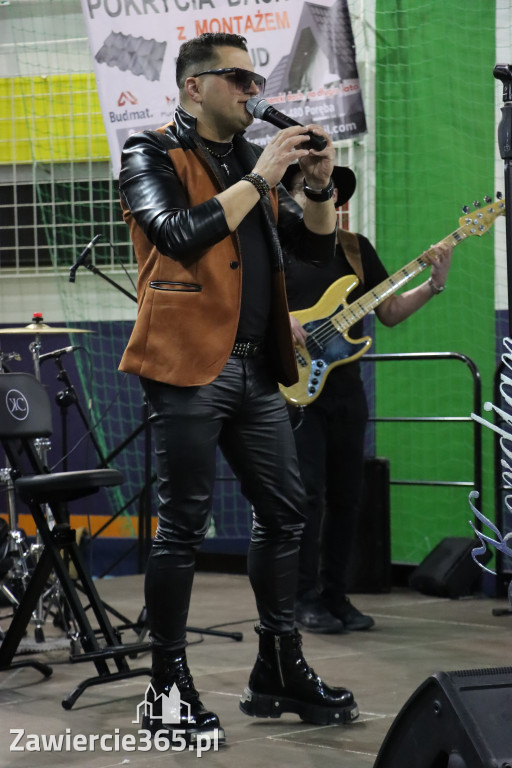 Fotorelacja: Artyści vs Policja - wydarzenie charytatywne w Zawierciu