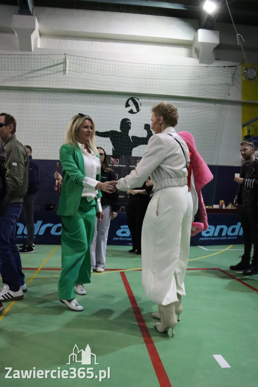 Fotorelacja: Artyści vs Policja - wydarzenie charytatywne w Zawierciu