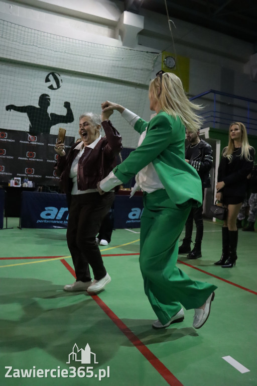 Fotorelacja: Artyści vs Policja - wydarzenie charytatywne w Zawierciu