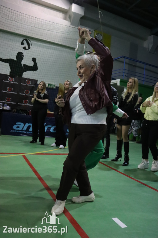 Fotorelacja: Artyści vs Policja - wydarzenie charytatywne w Zawierciu