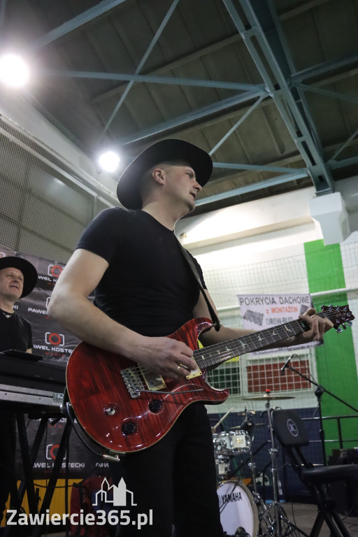 Fotorelacja: Artyści vs Policja - wydarzenie charytatywne w Zawierciu