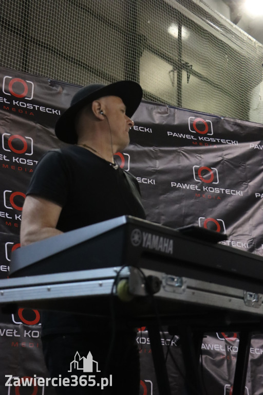 Fotorelacja: Artyści vs Policja - wydarzenie charytatywne w Zawierciu