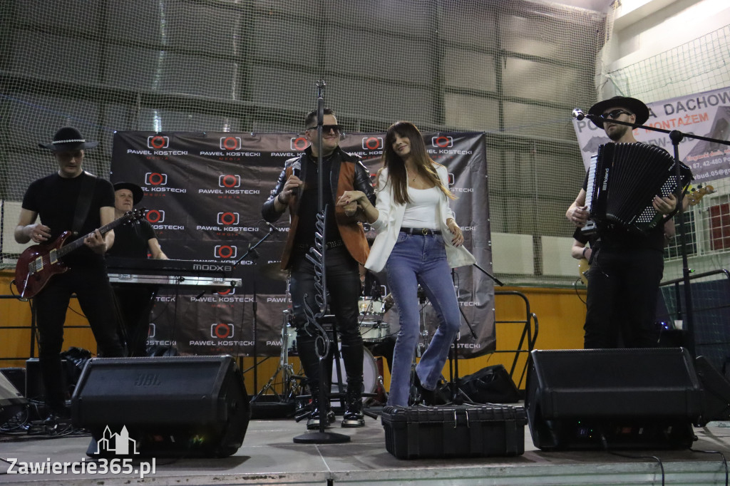 Fotorelacja: Artyści vs Policja - wydarzenie charytatywne w Zawierciu