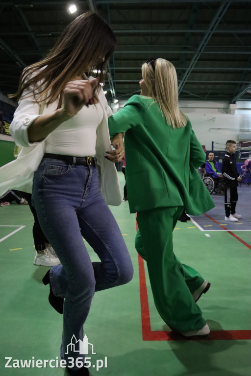 Fotorelacja: Artyści vs Policja - wydarzenie charytatywne w Zawierciu