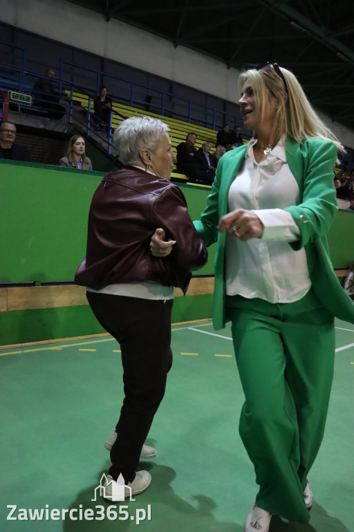 Fotorelacja: Artyści vs Policja - wydarzenie charytatywne w Zawierciu