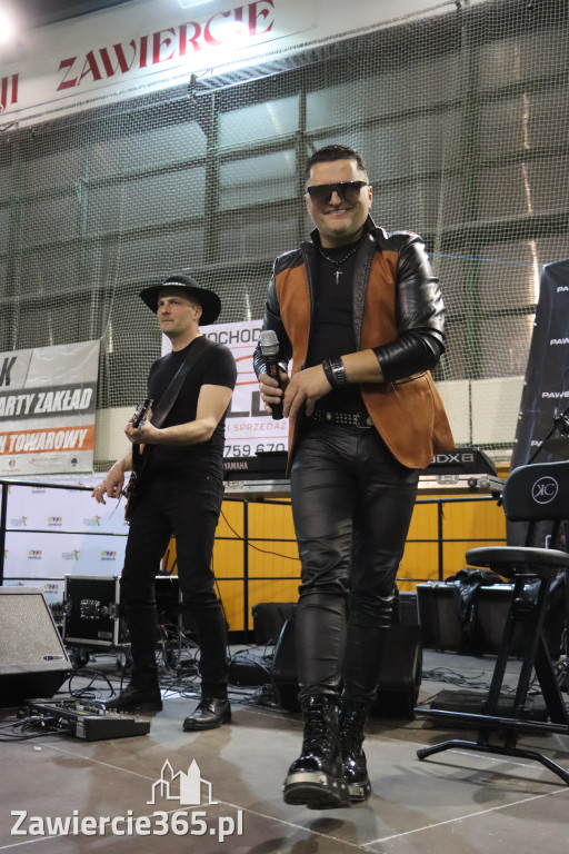 Fotorelacja: Artyści vs Policja - wydarzenie charytatywne w Zawierciu