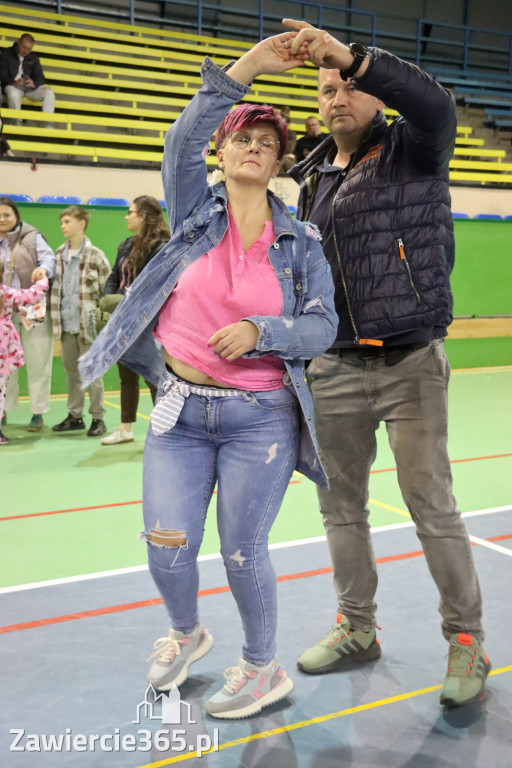 Fotorelacja: Artyści vs Policja - wydarzenie charytatywne w Zawierciu