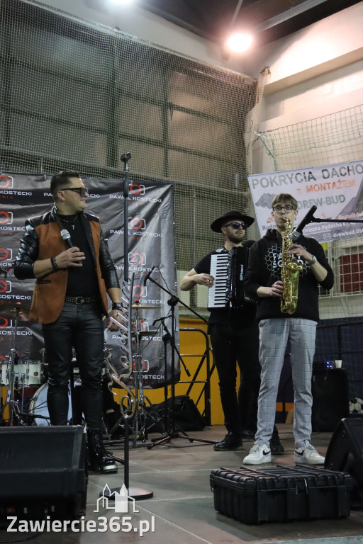 Fotorelacja: Artyści vs Policja - wydarzenie charytatywne w Zawierciu