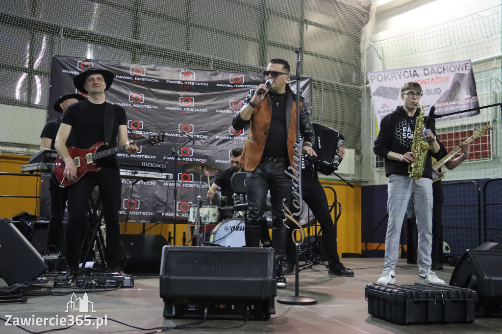 Fotorelacja: Artyści vs Policja - wydarzenie charytatywne w Zawierciu