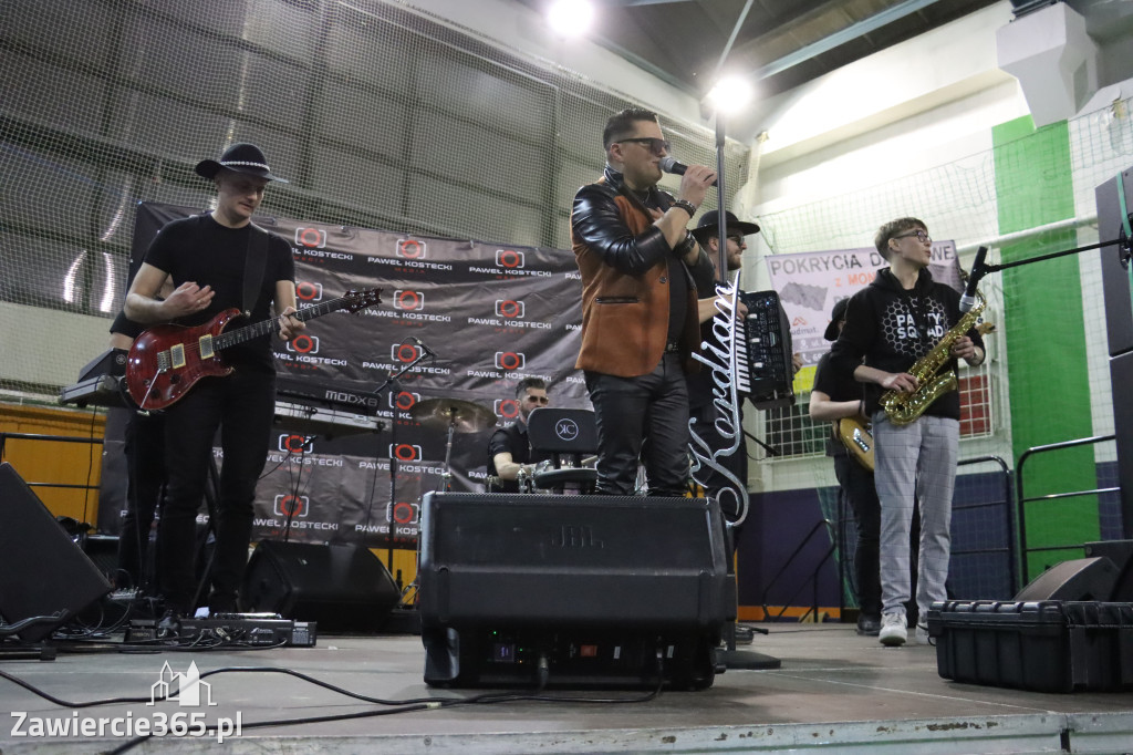 Fotorelacja: Artyści vs Policja - wydarzenie charytatywne w Zawierciu