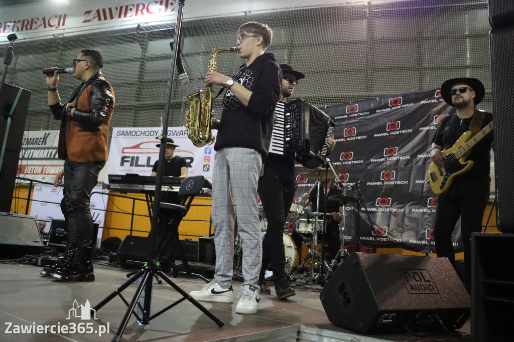 Fotorelacja: Artyści vs Policja - wydarzenie charytatywne w Zawierciu