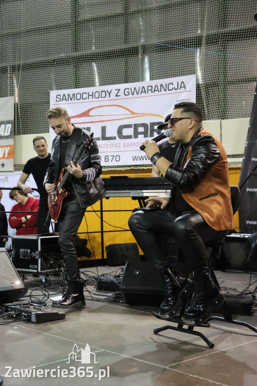 Fotorelacja: Artyści vs Policja - wydarzenie charytatywne w Zawierciu