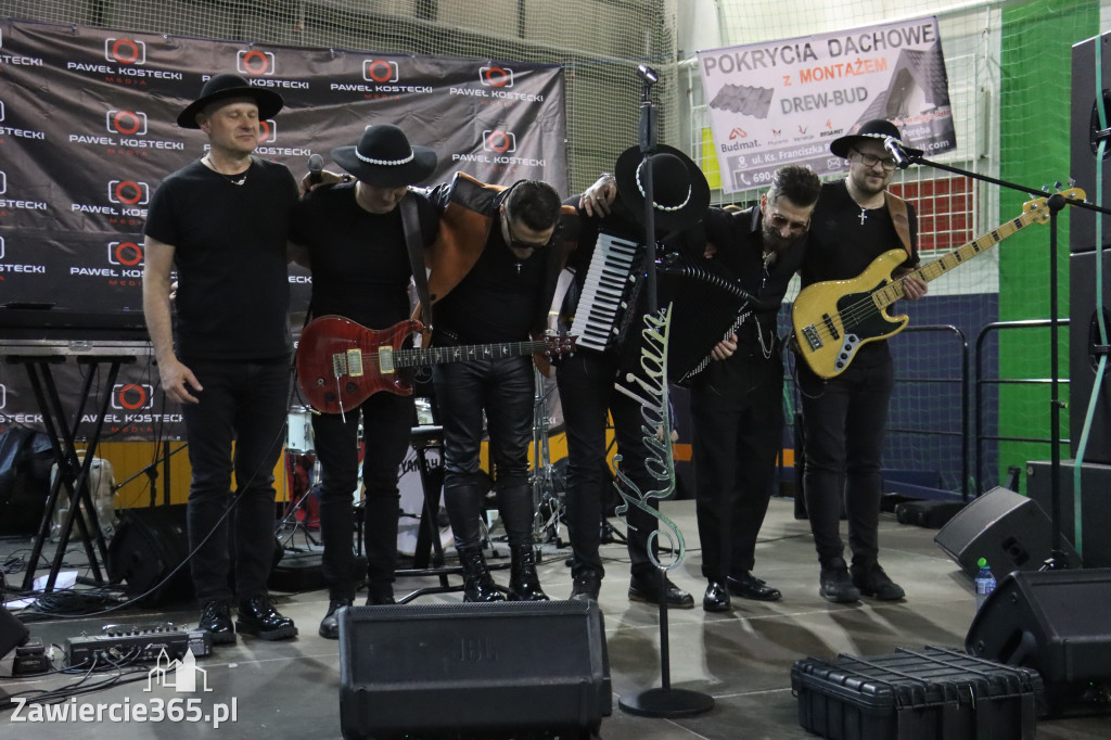 Fotorelacja: Artyści vs Policja - wydarzenie charytatywne w Zawierciu