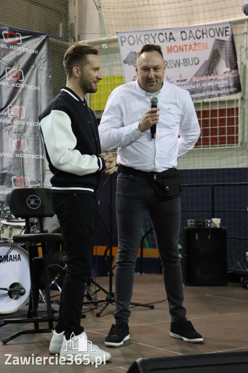 Fotorelacja: Artyści vs Policja - wydarzenie charytatywne w Zawierciu