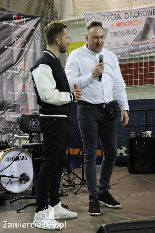 Fotorelacja: Artyści vs Policja - wydarzenie charytatywne w Zawierciu