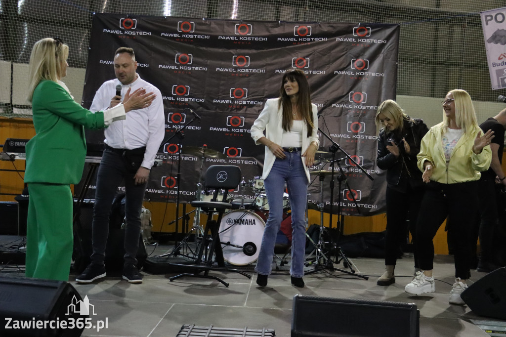 Fotorelacja: Artyści vs Policja - wydarzenie charytatywne w Zawierciu