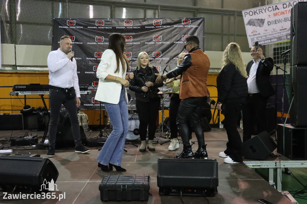 Fotorelacja: Artyści vs Policja - wydarzenie charytatywne w Zawierciu
