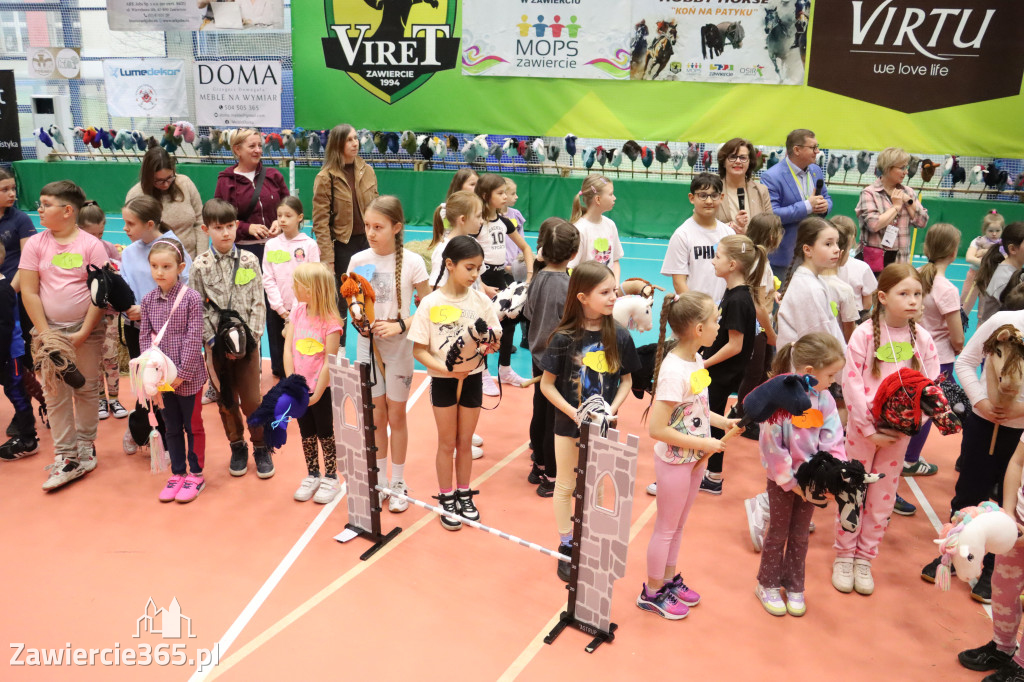 Fotorelacja: IV Zawierciańskie Zawody Hobby Horse