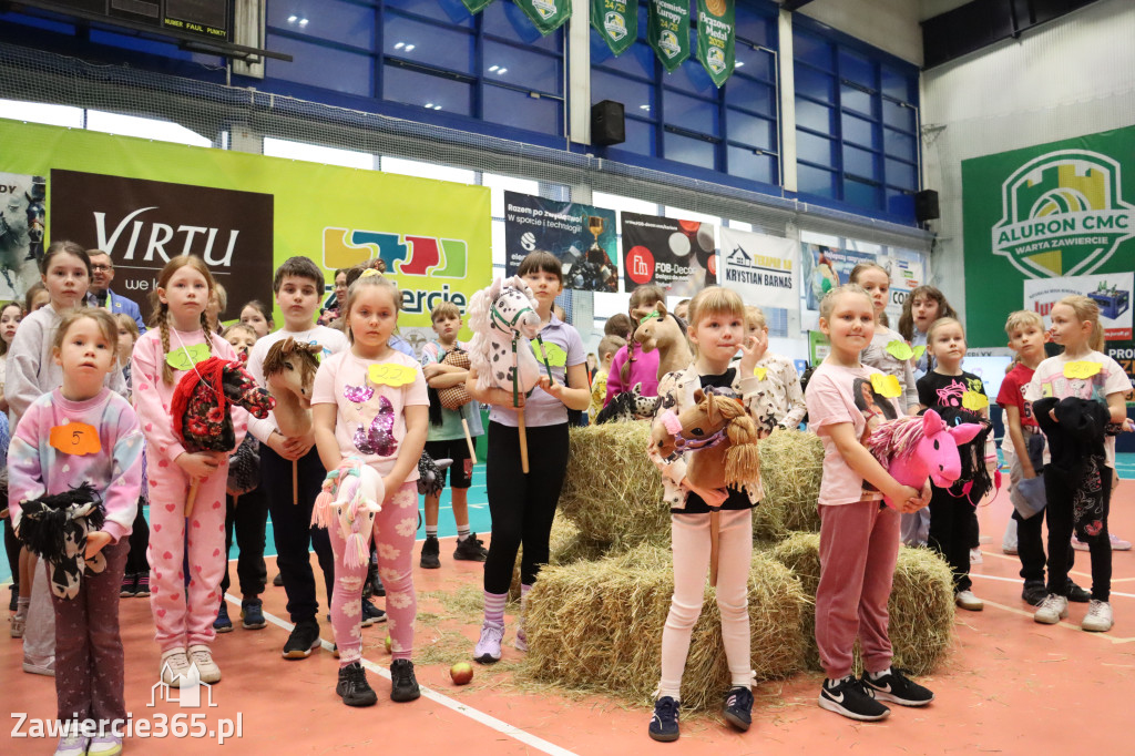 Fotorelacja: IV Zawierciańskie Zawody Hobby Horse