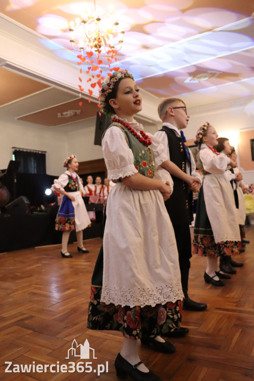 Fotorelacja: Kiermasz Wielkanocny w Pałacyku nad Wartą w Zawierciu