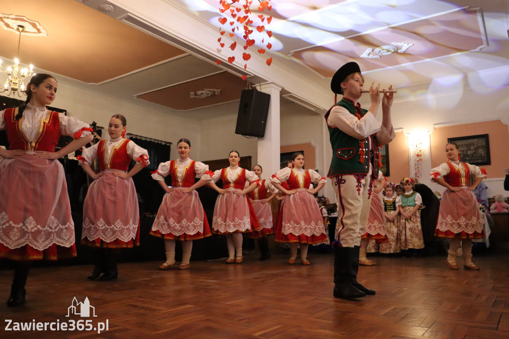 Fotorelacja: Kiermasz Wielkanocny w Pałacyku nad Wartą w Zawierciu