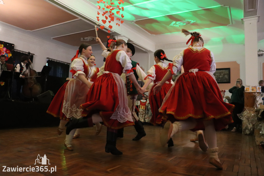 Fotorelacja: Kiermasz Wielkanocny w Pałacyku nad Wartą w Zawierciu