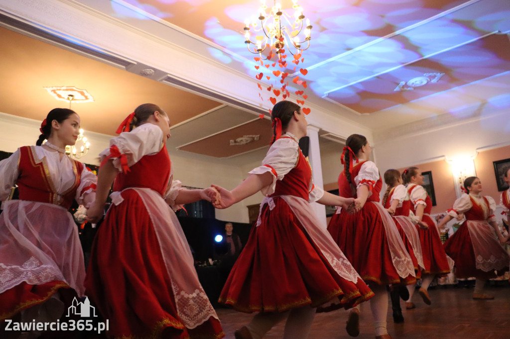 Fotorelacja: Kiermasz Wielkanocny w Pałacyku nad Wartą w Zawierciu