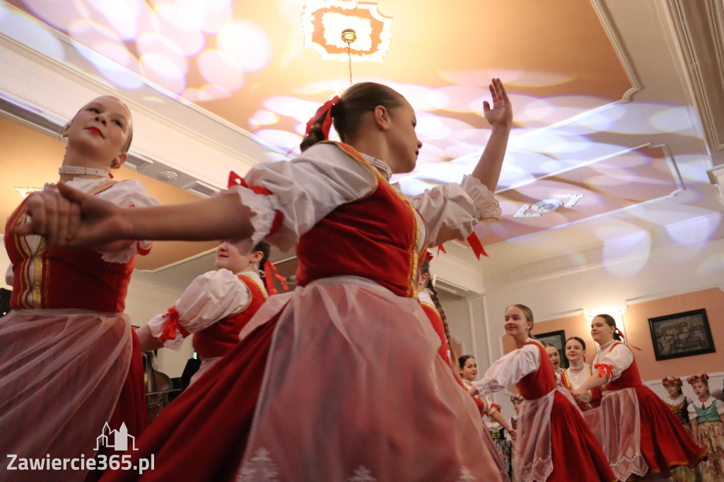 Fotorelacja: Kiermasz Wielkanocny w Pałacyku nad Wartą w Zawierciu