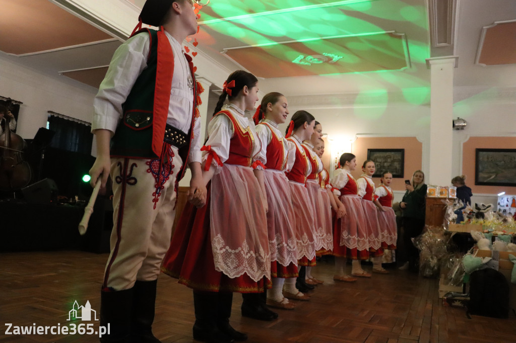 Fotorelacja: Kiermasz Wielkanocny w Pałacyku nad Wartą w Zawierciu